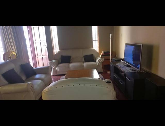 4 BEDROOM HOUSE FOR SALE IN MAMELODI WEST